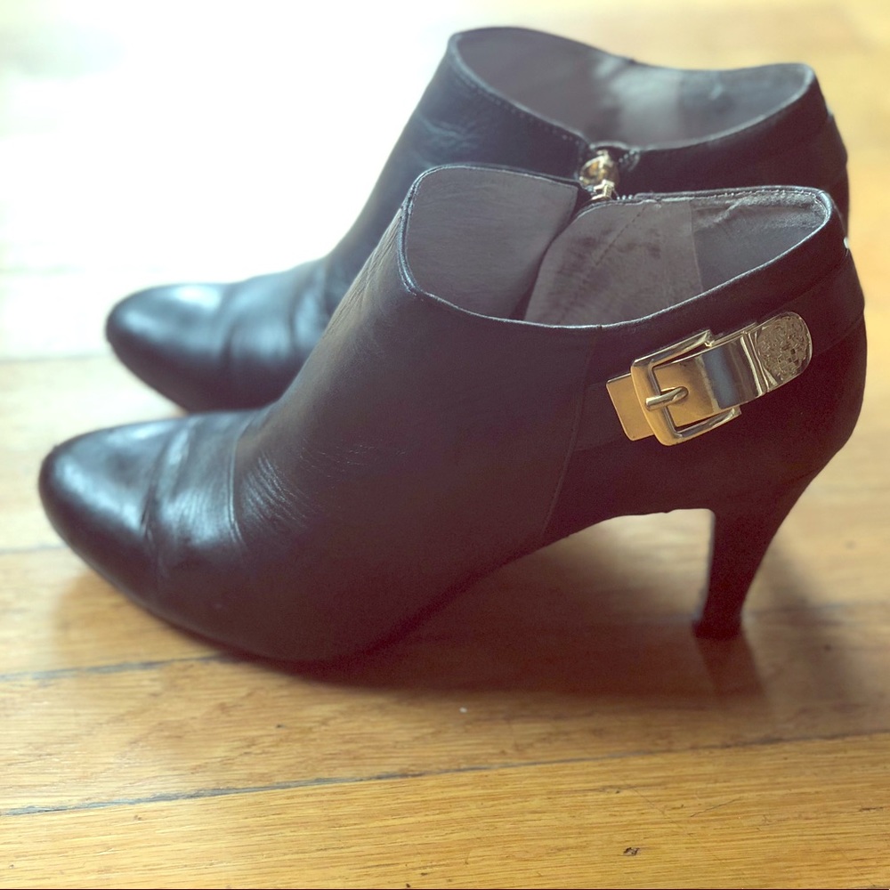 Used Vince Camuto ankle booties